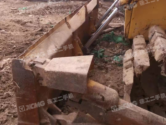 山推SD16L推土机