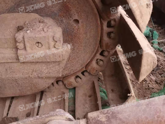 山推SD16L推土机