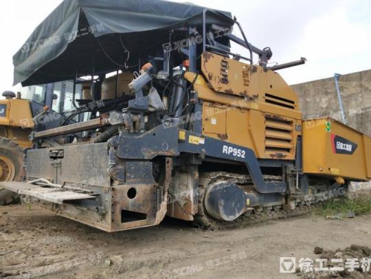 徐工RP952摊铺机