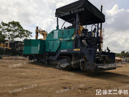 徐工RP952摊铺机
