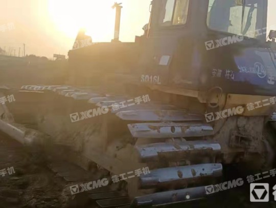 山推SD16L推土机