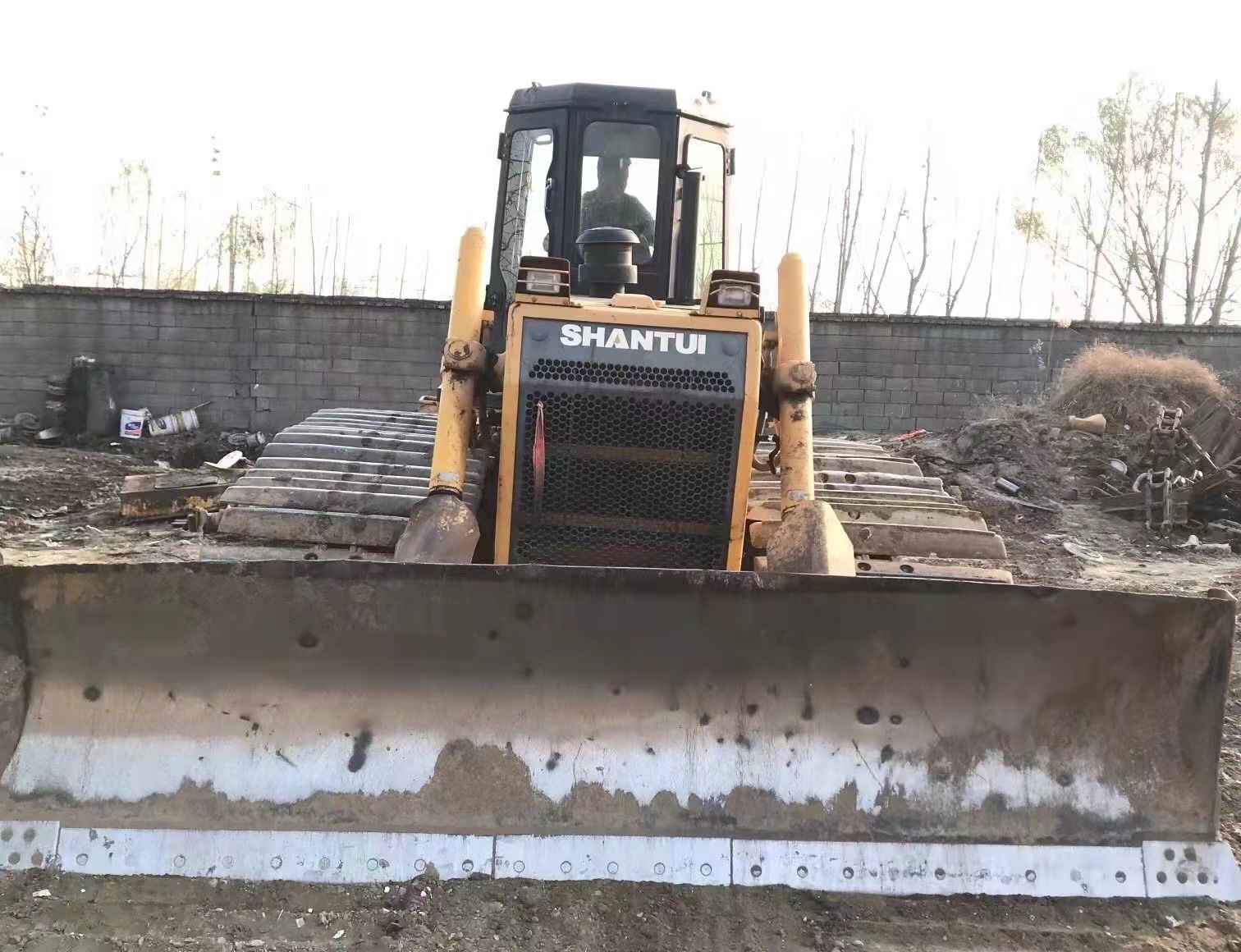 山推SD16L推土机