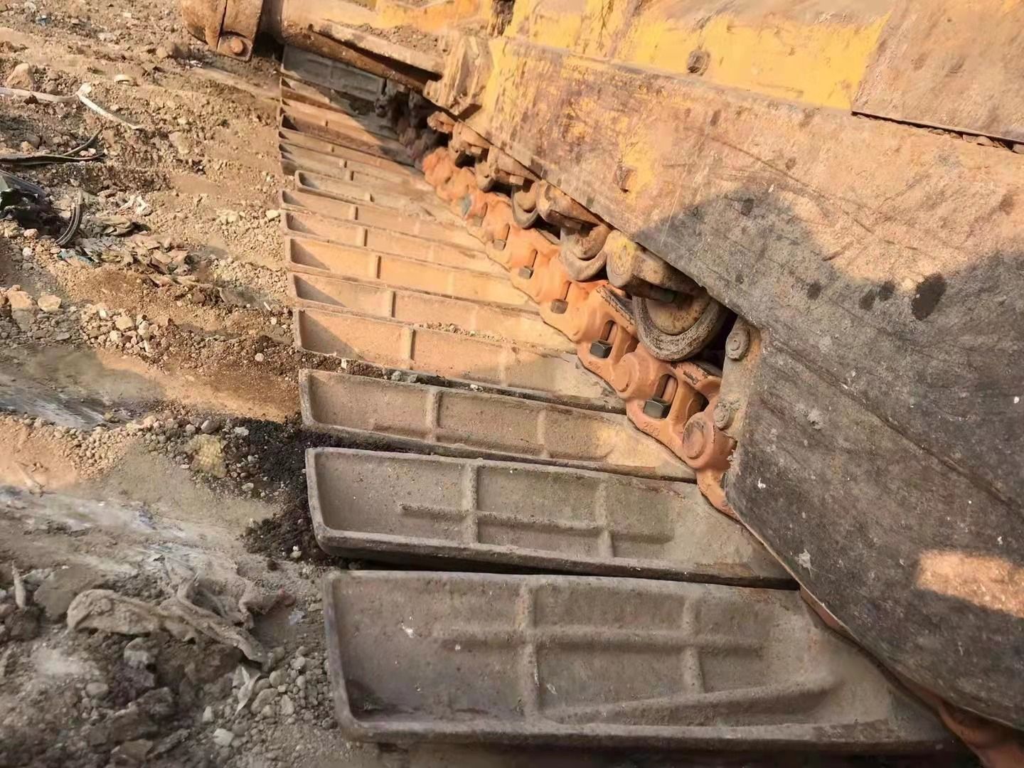 山推SD16L推土机