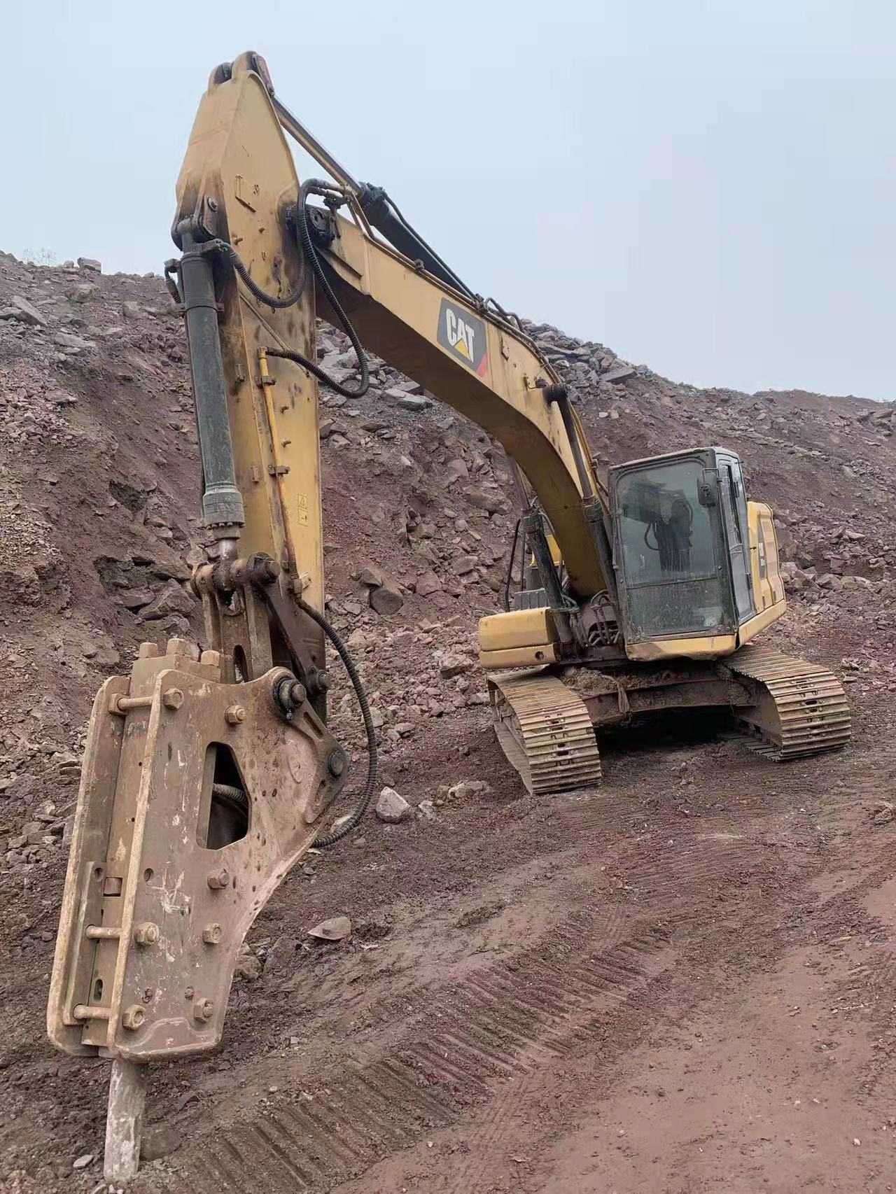 卡特彼勒320GC履帶式挖掘機(jī)