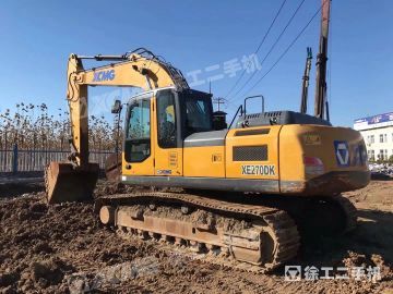 徐工XE270DK履带式挖掘机
