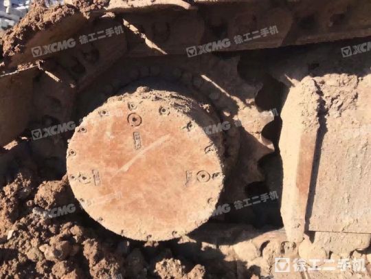 徐工XE270DK履带式挖掘机