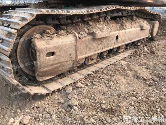 徐工XE370CA履带式挖掘机