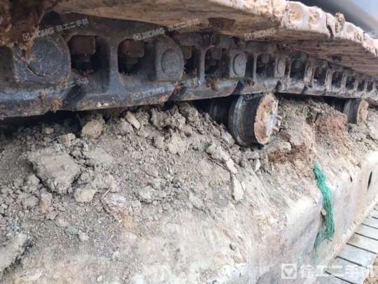 徐工XE370CA履带式挖掘机