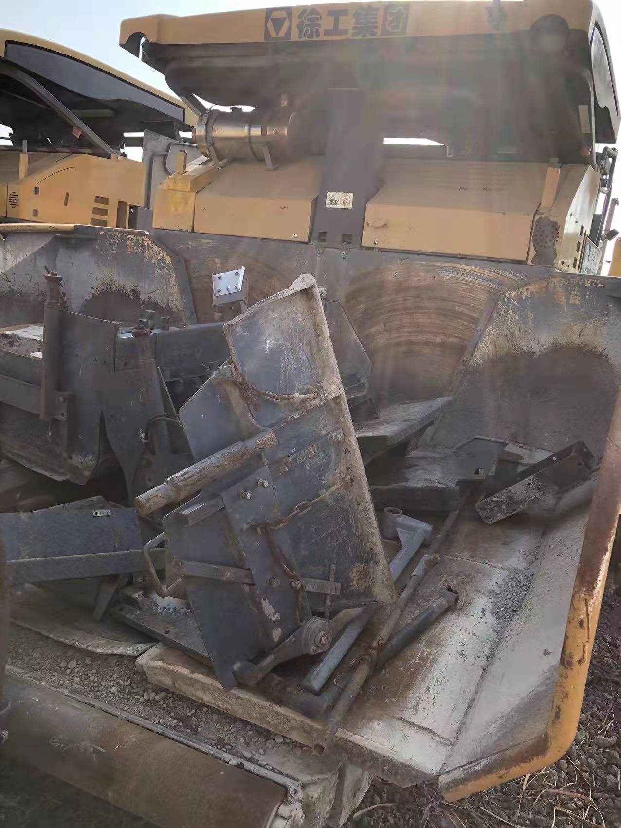 徐工RP953T摊铺机