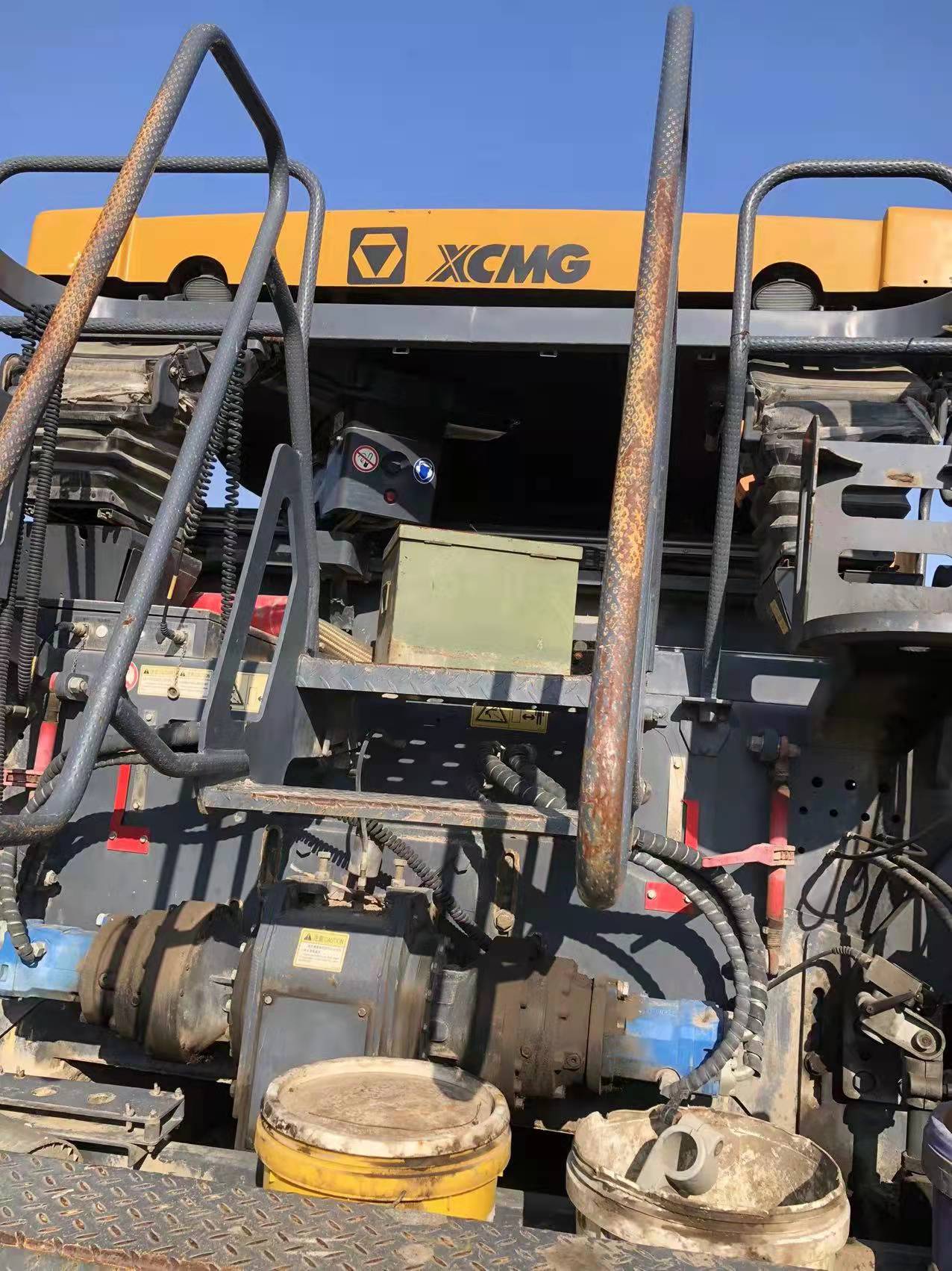 徐工RP953T摊铺机