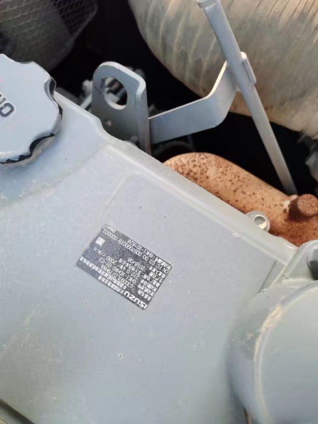 徐工XE370DK履帶式挖掘機