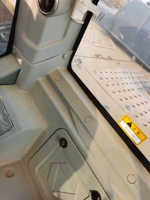 徐工XE370DK履帶式挖掘機