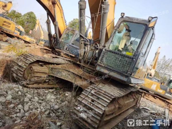 徐工XE370DK履帶式挖掘機