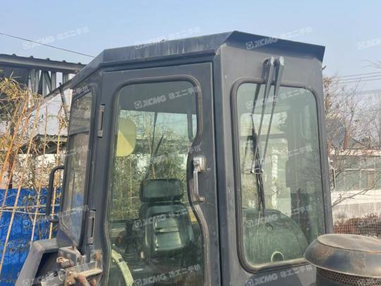 山推SD16L推土机