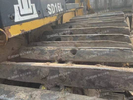 山推SD16L推土机