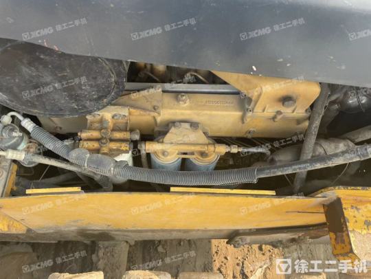 山推SD16L推土机