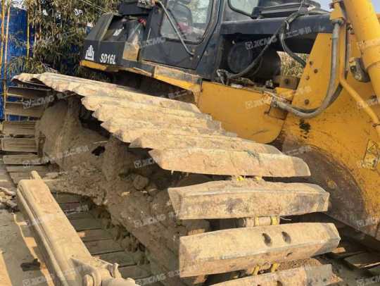 山推SD16L推土机