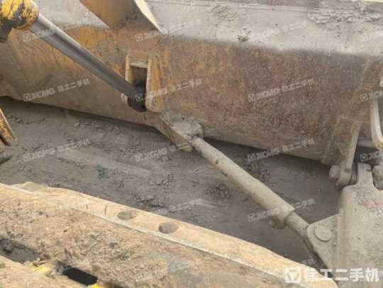 山推SD16L推土机