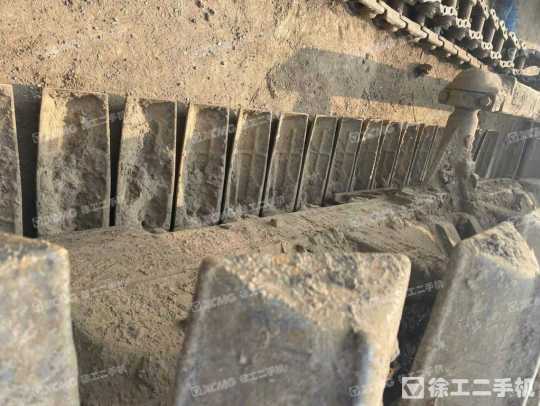 山推SD16L推土机