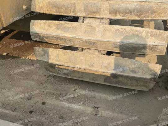 山推SD16L推土机