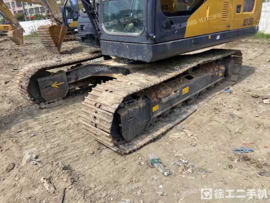 徐工XE135D履带式挖掘机