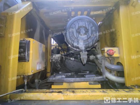 徐工XE370DK履带式挖掘机