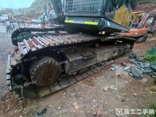 徐工XE370DK履带式挖掘机