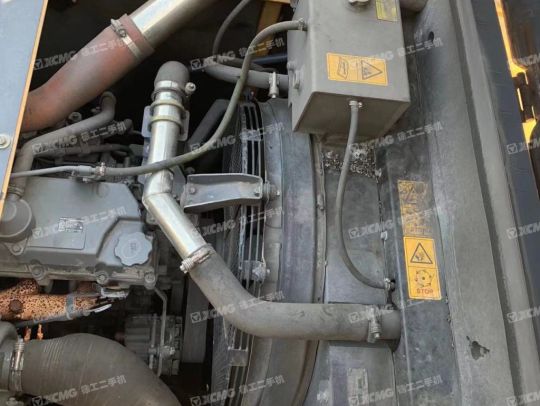 徐工XE370DK履带式挖掘机