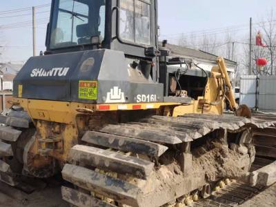 山推SD16L推土机