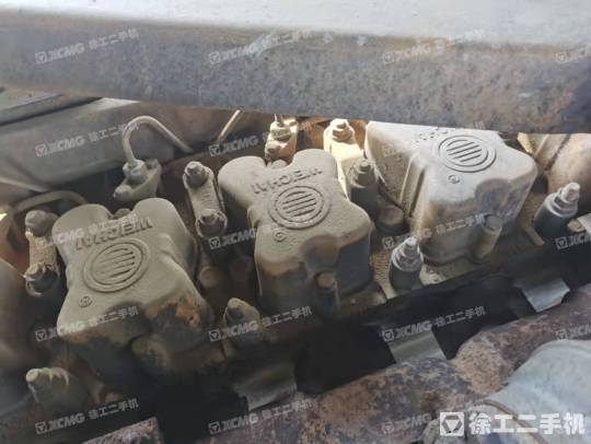 山推SD16L推土机