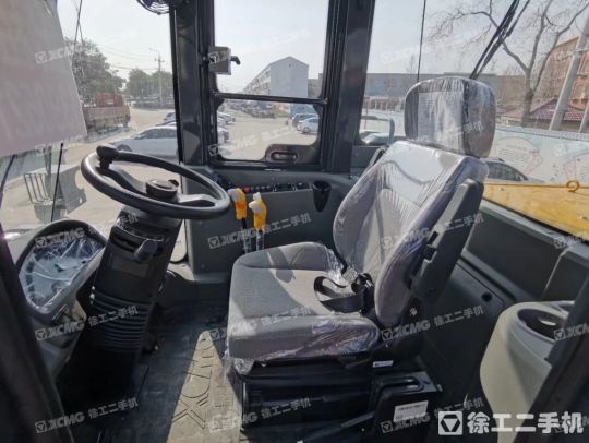 徐工LW500HV轮式装载机