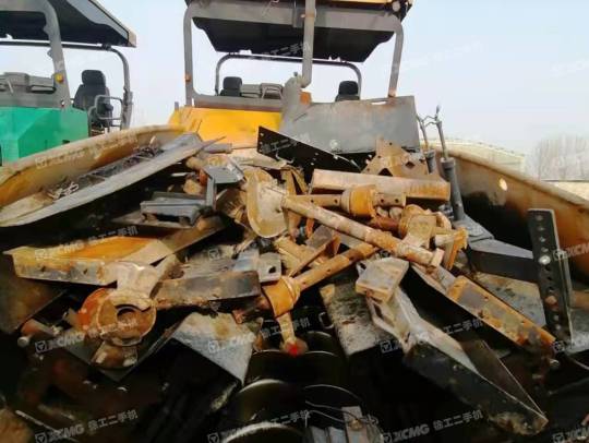 徐工RP1253T摊铺机