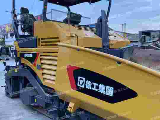 徐工RP953摊铺机