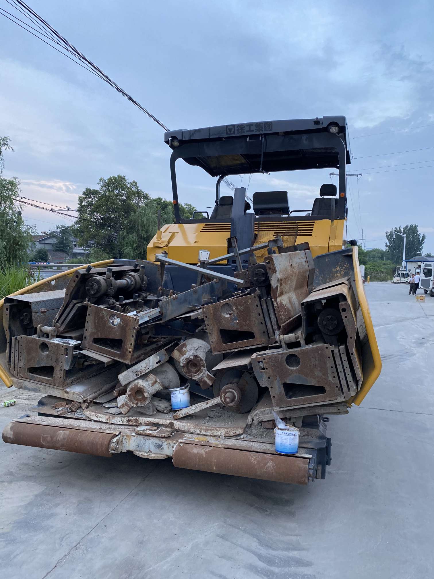 徐工RP953摊铺机