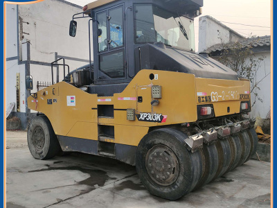 徐工XP303K轮胎压路机(30吨胶轮)