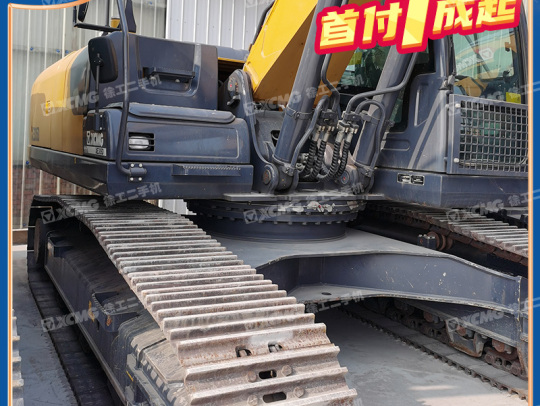 徐工XE305D履带式挖掘机