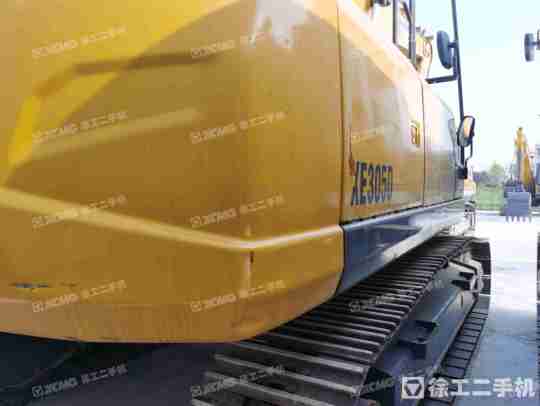 徐工XE305D履带式挖掘机