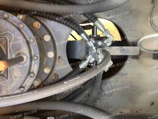 徐工XE380DK履带式挖掘机