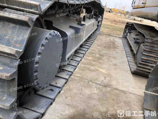 徐工XE400DK履带式挖掘机