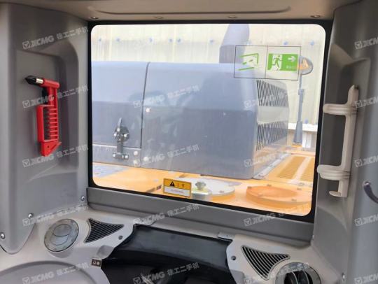 徐工XE470D履带式挖掘机