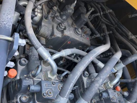 徐工XE470D履带式挖掘机