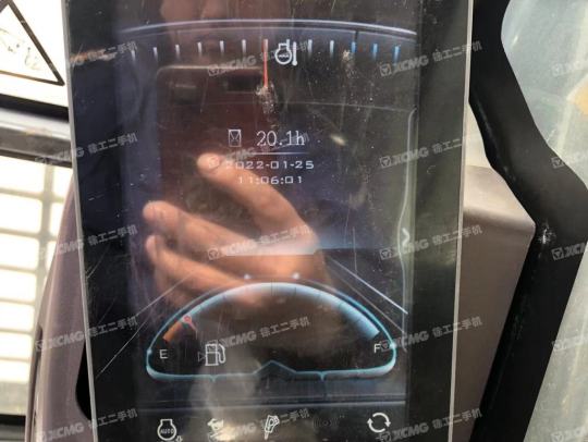 徐工XE470D履带式挖掘机