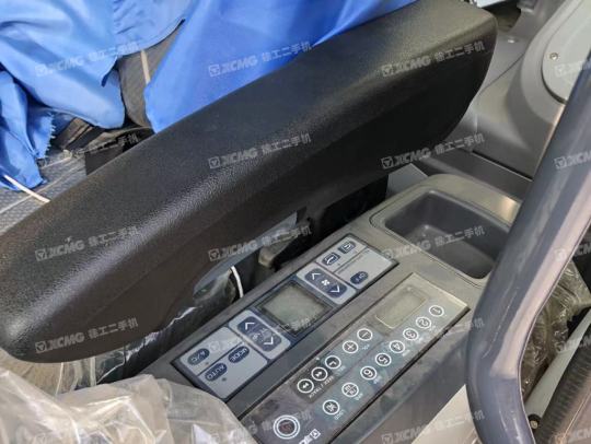 徐工XE470D履带式挖掘机