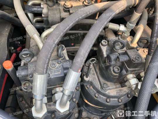 徐工XE470D履带式挖掘机