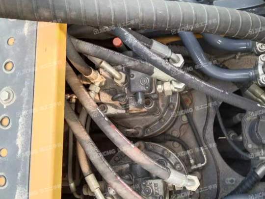 徐工XE470D履带式挖掘机