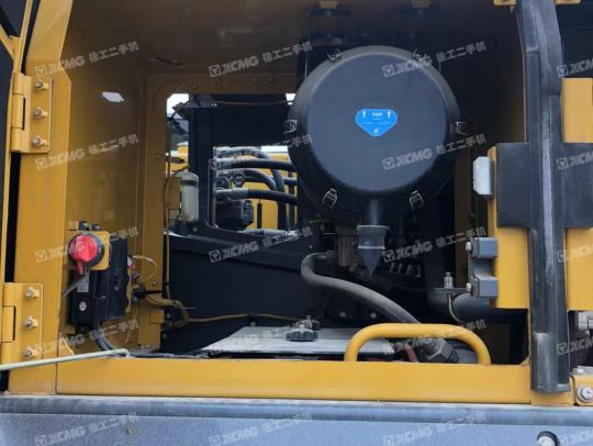 徐工XE490DK履带式挖掘机