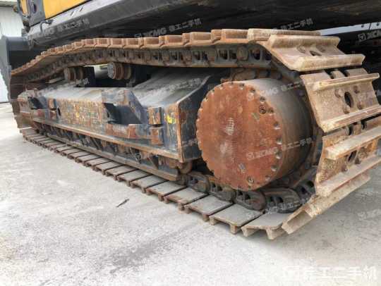 徐工XE490DK履带式挖掘机