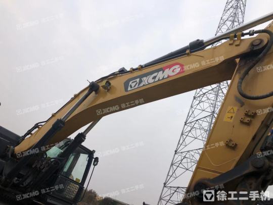 徐工XE490DK履带式挖掘机