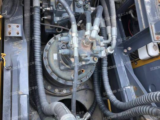 徐工XE490DK履带式挖掘机