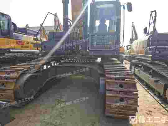 徐工XE490DK履带式挖掘机